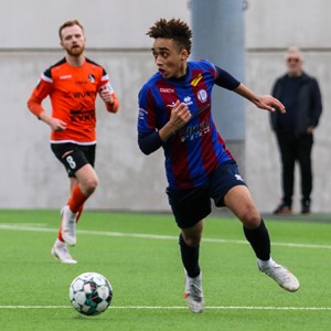 Róbert Quental í U17 landsliðinu